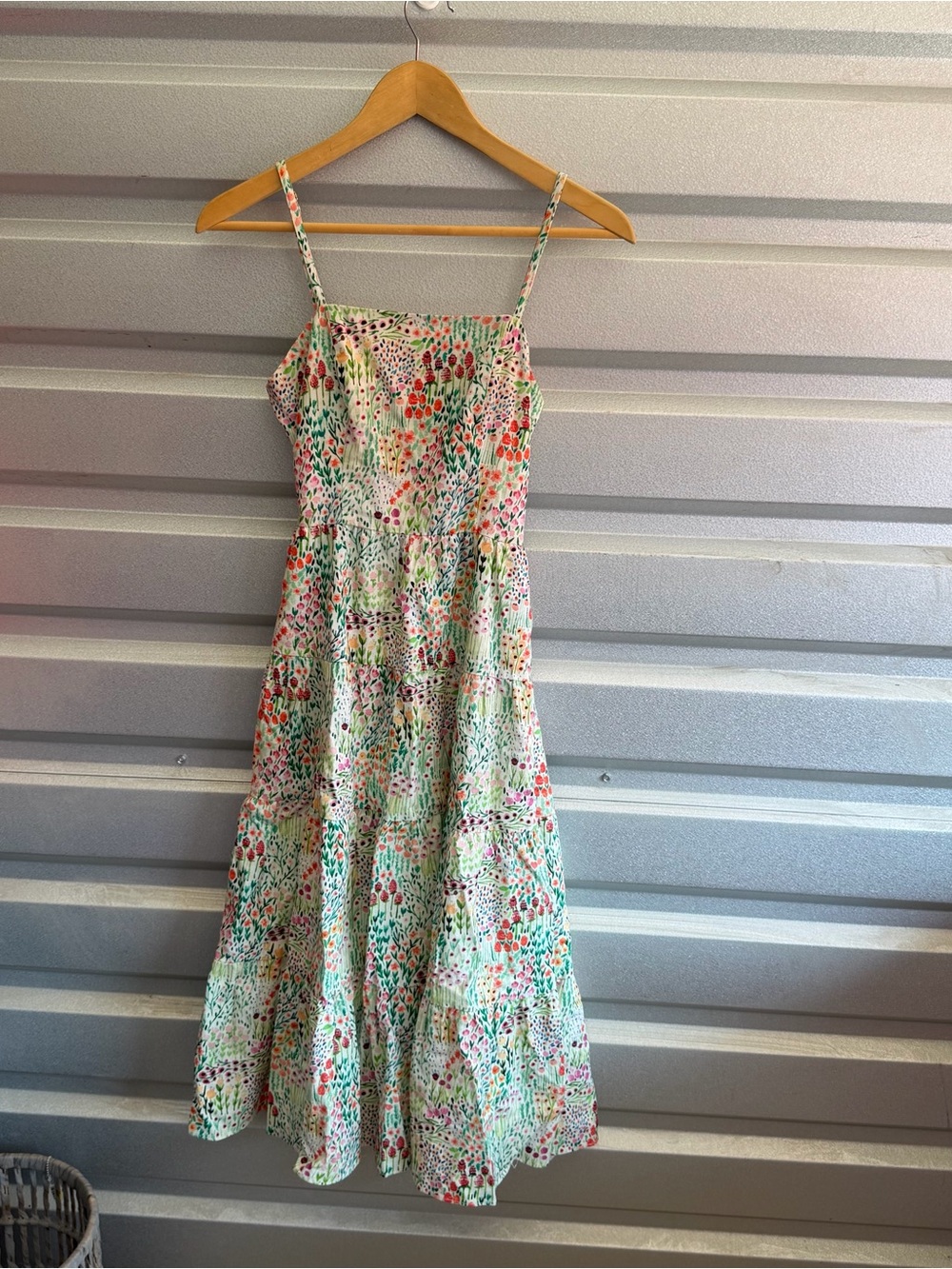 Hutch Sicily tiered midi dress - Picture 2 of 8
